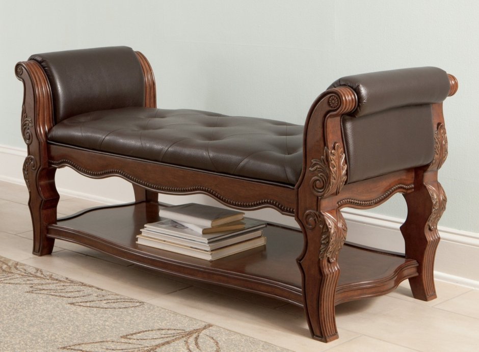 Банкетка в прихожую деревянная