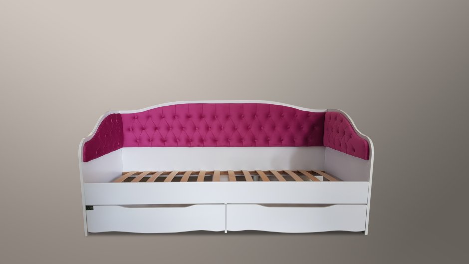 Кровать для девочки от 3 лет с бортиками