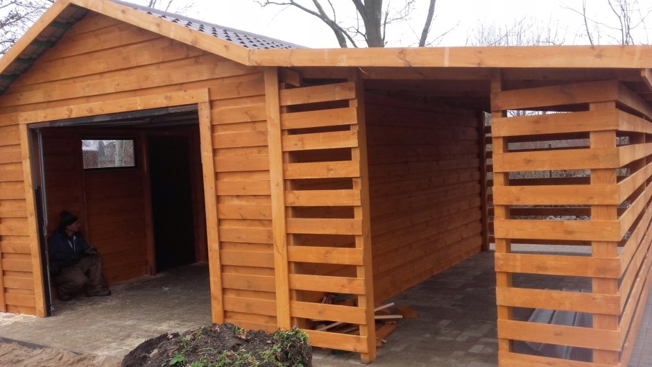 Деревянный каркас для гаража