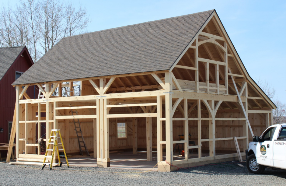 Каркасный гараж из дерева