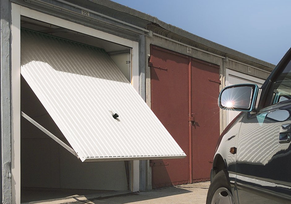 Подъемные ворота для гаража рычажные