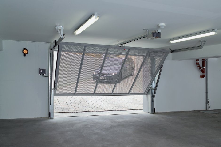 Ворота электрические, секционные, подъемные ворота-45мм, (DOORHAN) SPU С vu