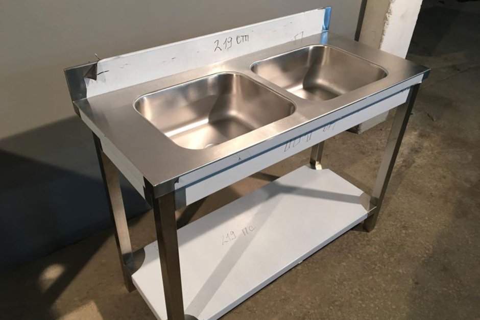 Стол раковина нержавейка 160.55.85