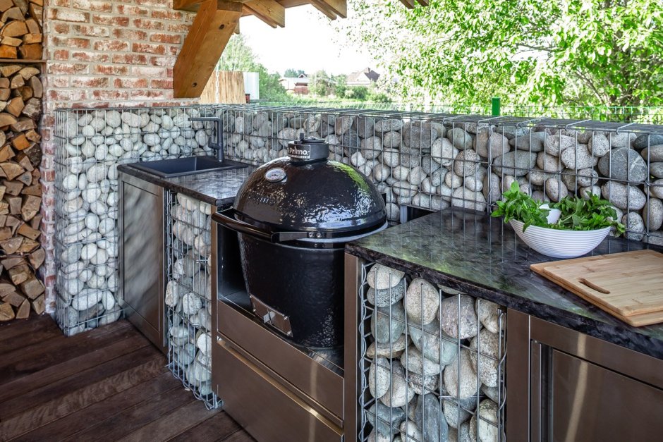 Стол с мойкой для кухни