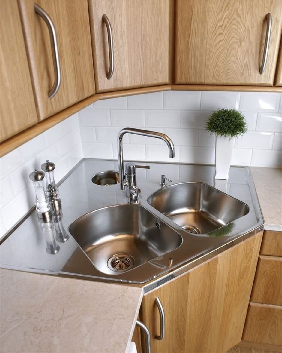 Мойка угловая 726*806*726