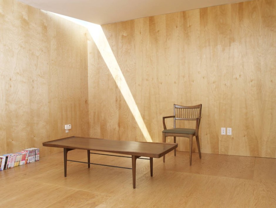 Внутренняя отделка фанерой