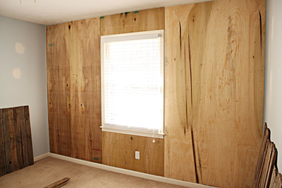 Обшивка стен фанерой