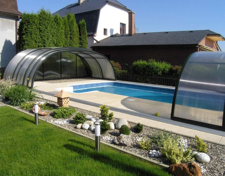 Бассейн на участке