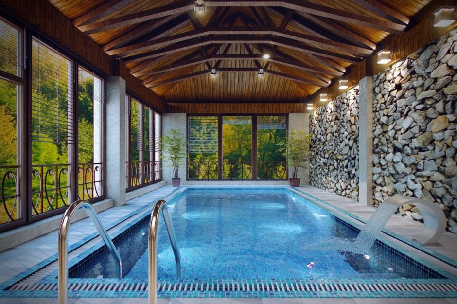 Бассейн в частном доме