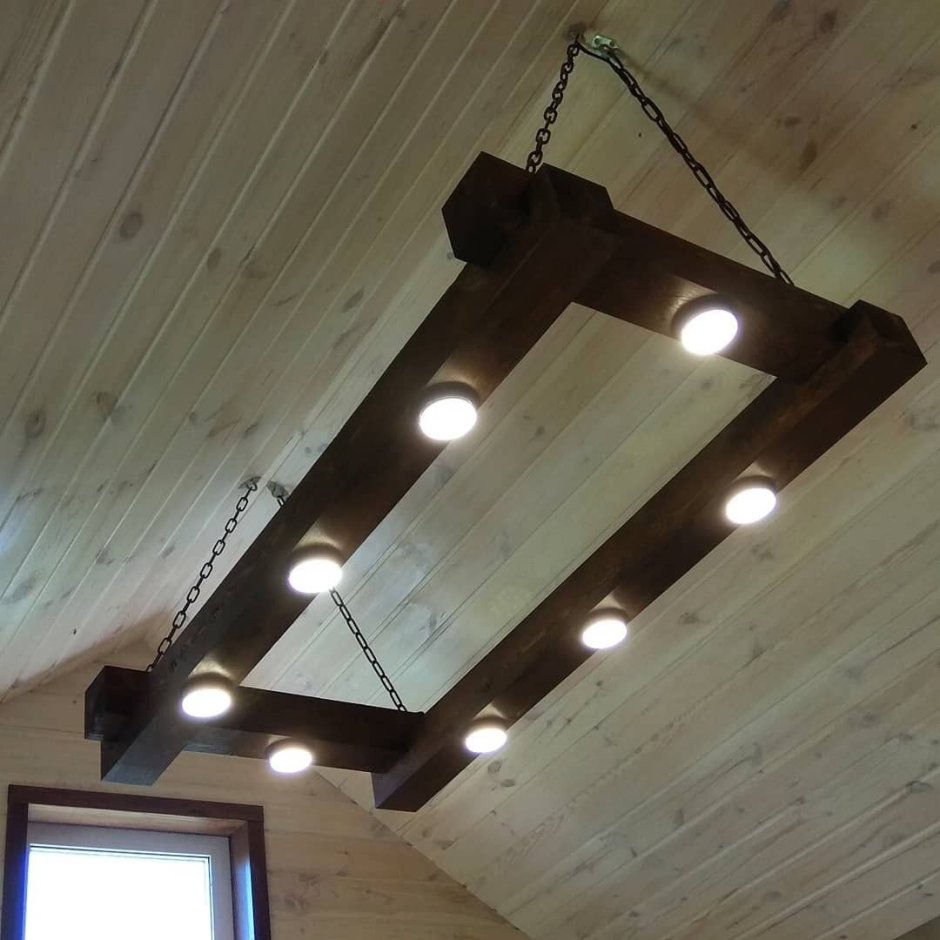 Светильник из бруса