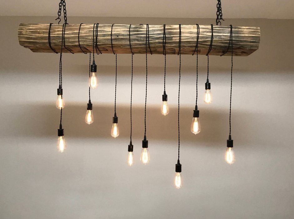 Люстра из поддонов