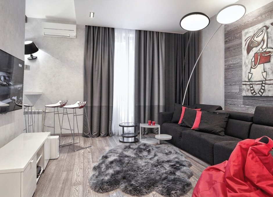 Интерьер в серых тонах с яркими акцентами