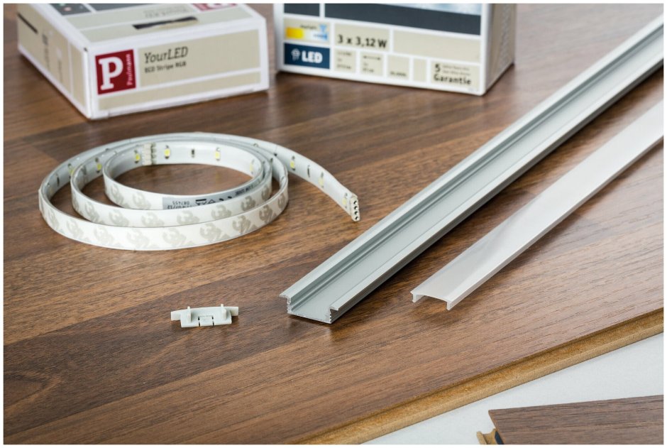 Направляющие для РГБ ленты