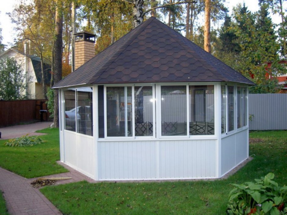 Овальные беседки с панорамным остеклением