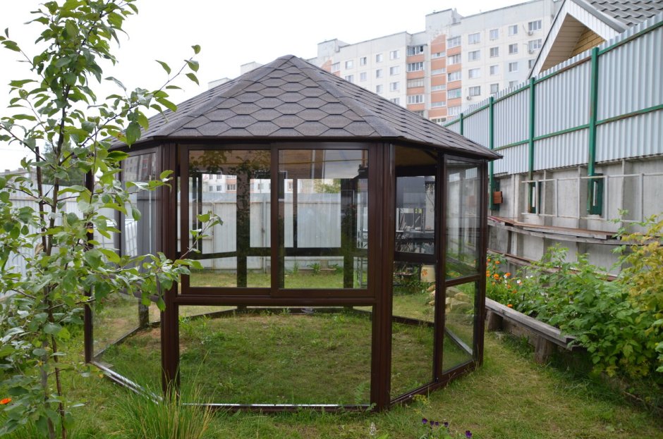 Остекление беседки