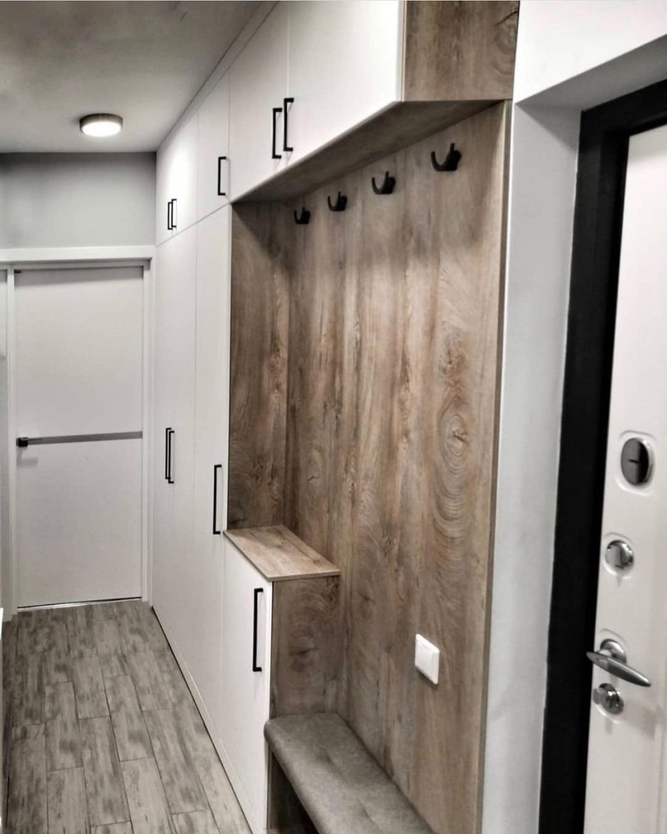 Шкаф с банкеткой в прихожую