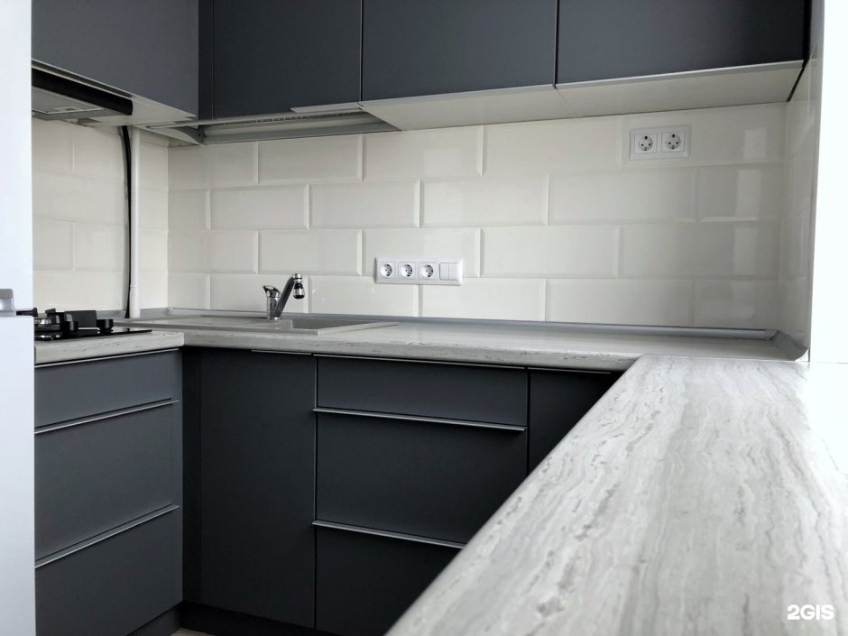 Кухня фасады Egger графит sf019