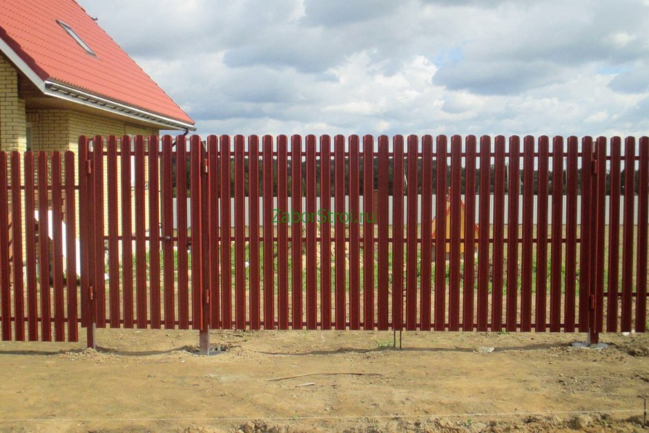 Забор и ворота из евроштакетника