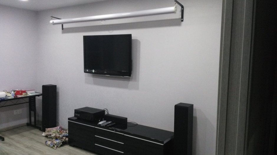 Экран для проектора в квартире