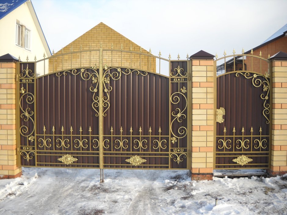 Кованые ворота в Кукморе
