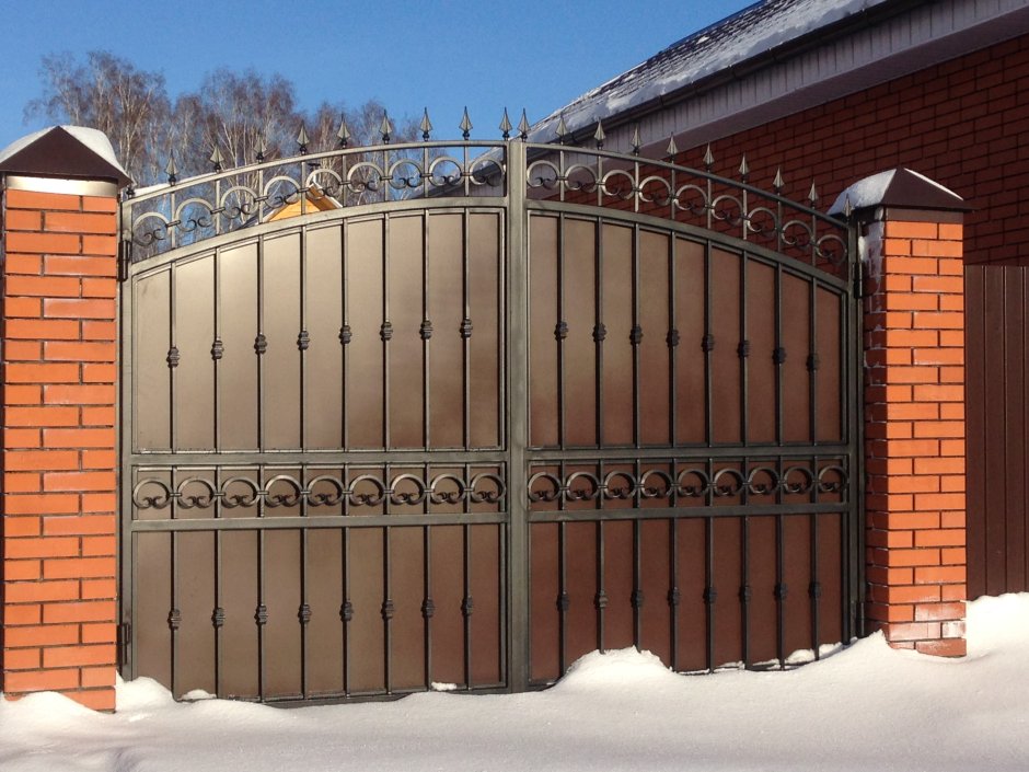 Железные ворота