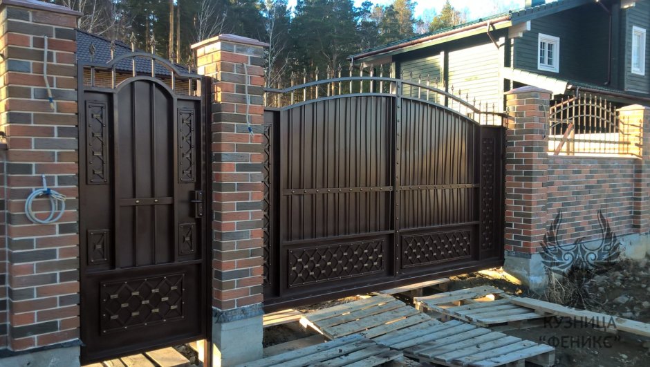 Красивые калитки без ворот