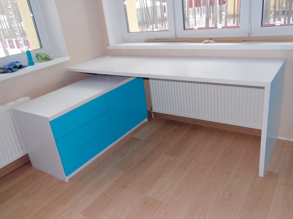 Стол подоконный ленточный 2500*450*600