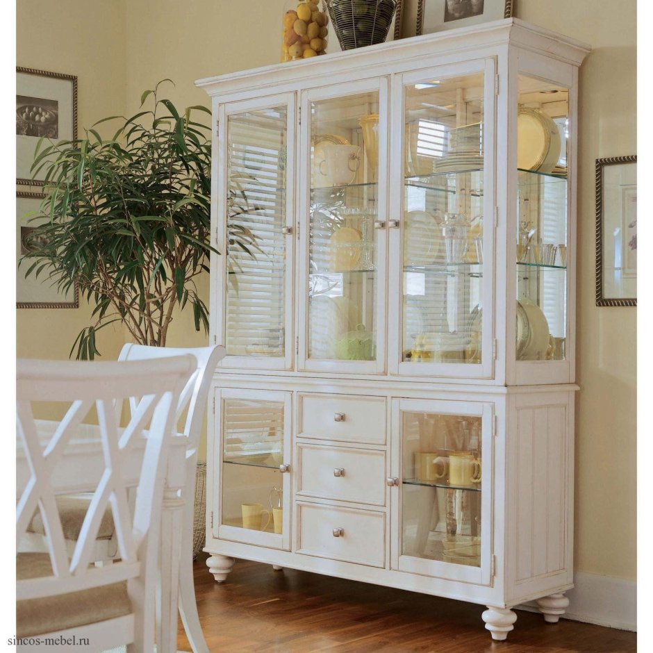 Сервант для посуды белый