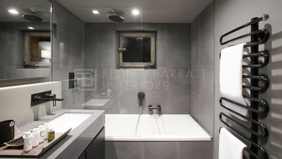 Ванная в темных тонах