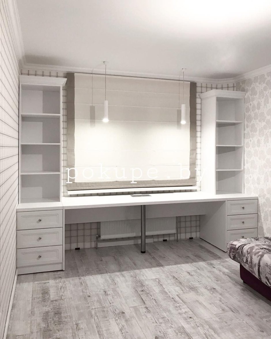 Комната 8м2 для мальчика письменный стол у окна икея