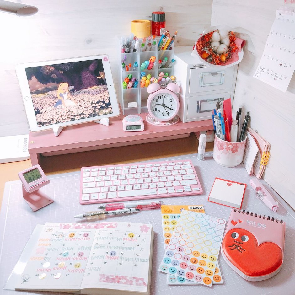 Декор комнаты для учебы