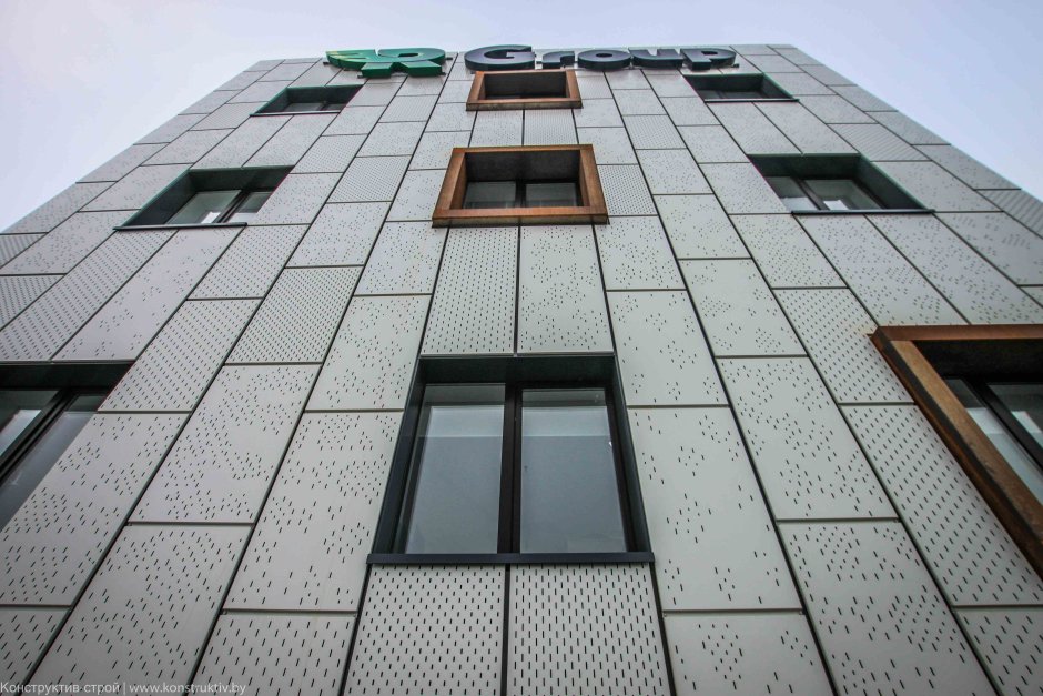 Фасад из металлических кассет