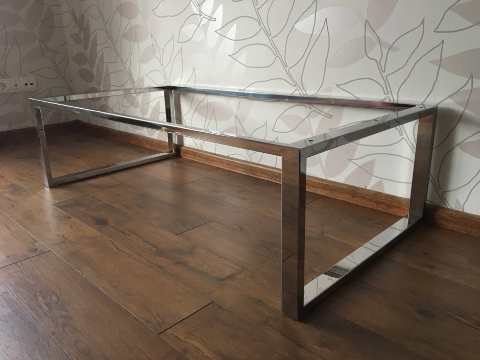 Стол из профильной трубы