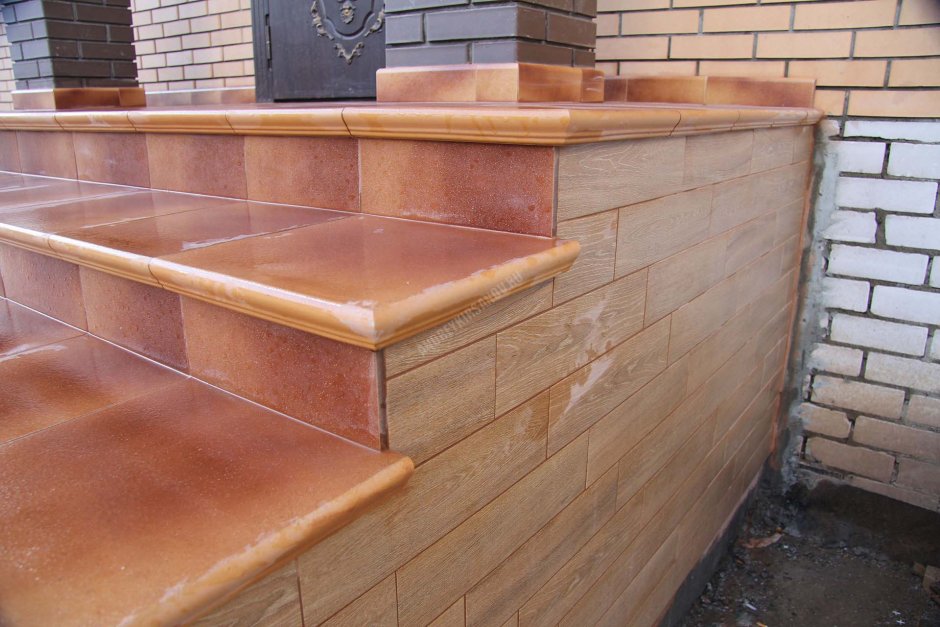 Отделка уличных ступеней