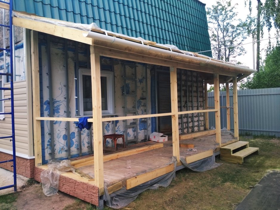 Веранда обшитая сайдингом