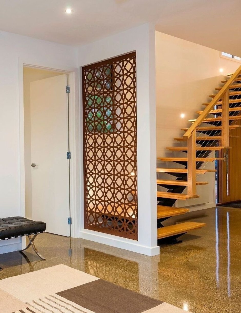 Металлические перегородки в интерьере