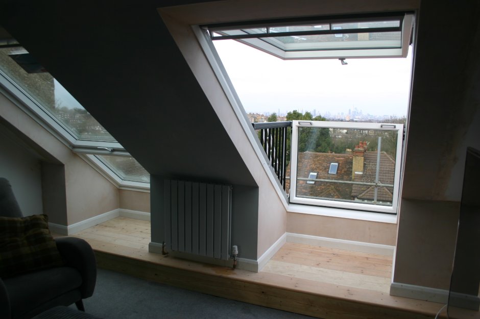 Окно-балкон Velux Cabrio