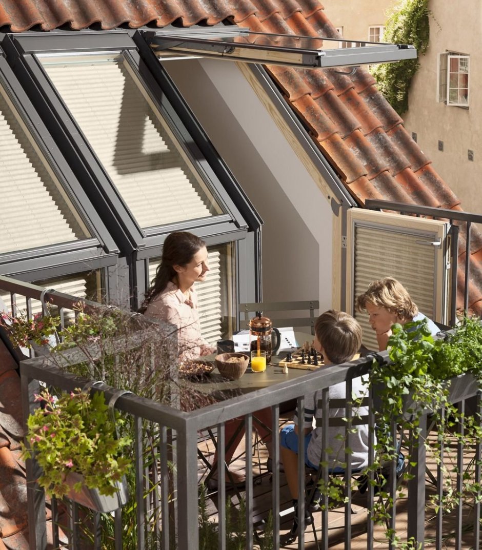 Мансардное окно Velux