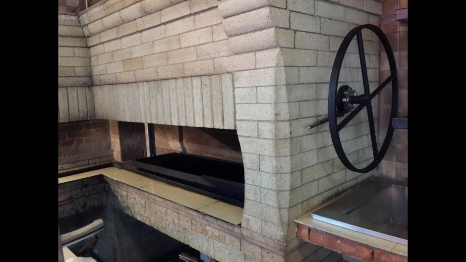 Кирпичный мангал для ресторана