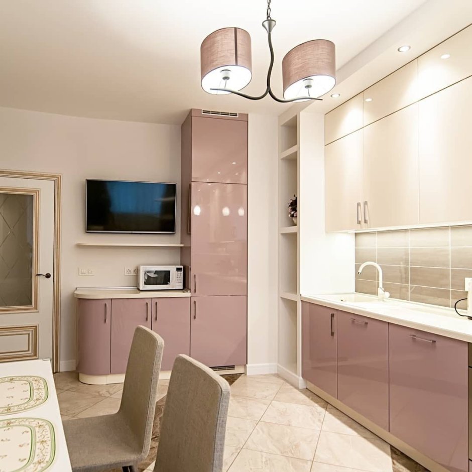 Стены на кухне в пудровых тонах