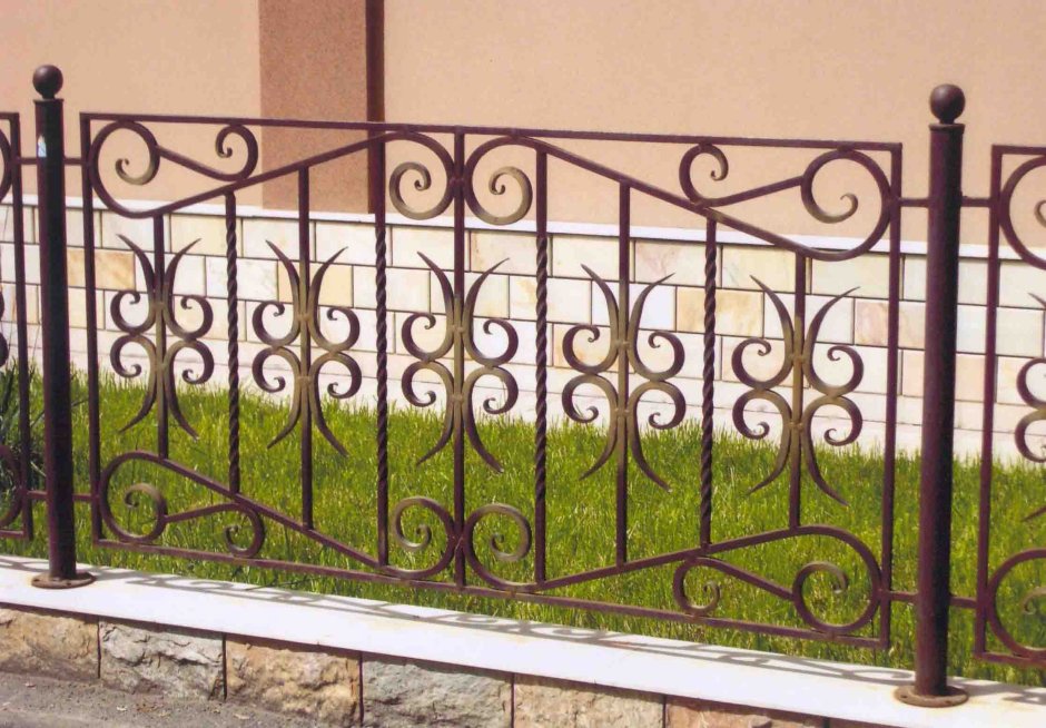 Решетка ограждения металл