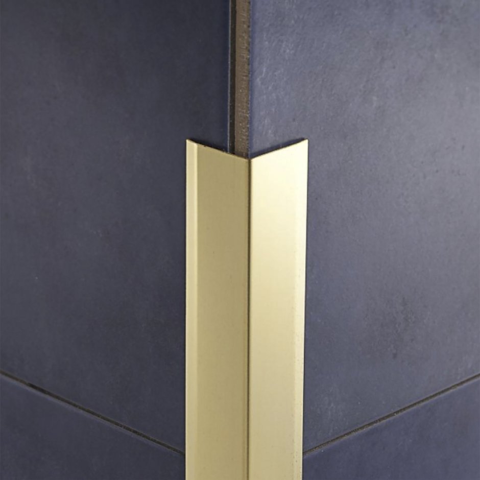 Латунный профиль угол 30