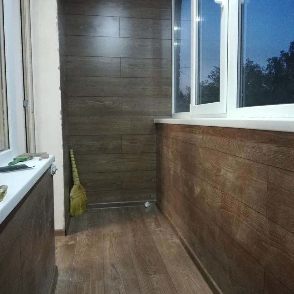 Дизайнерская отделка балкона