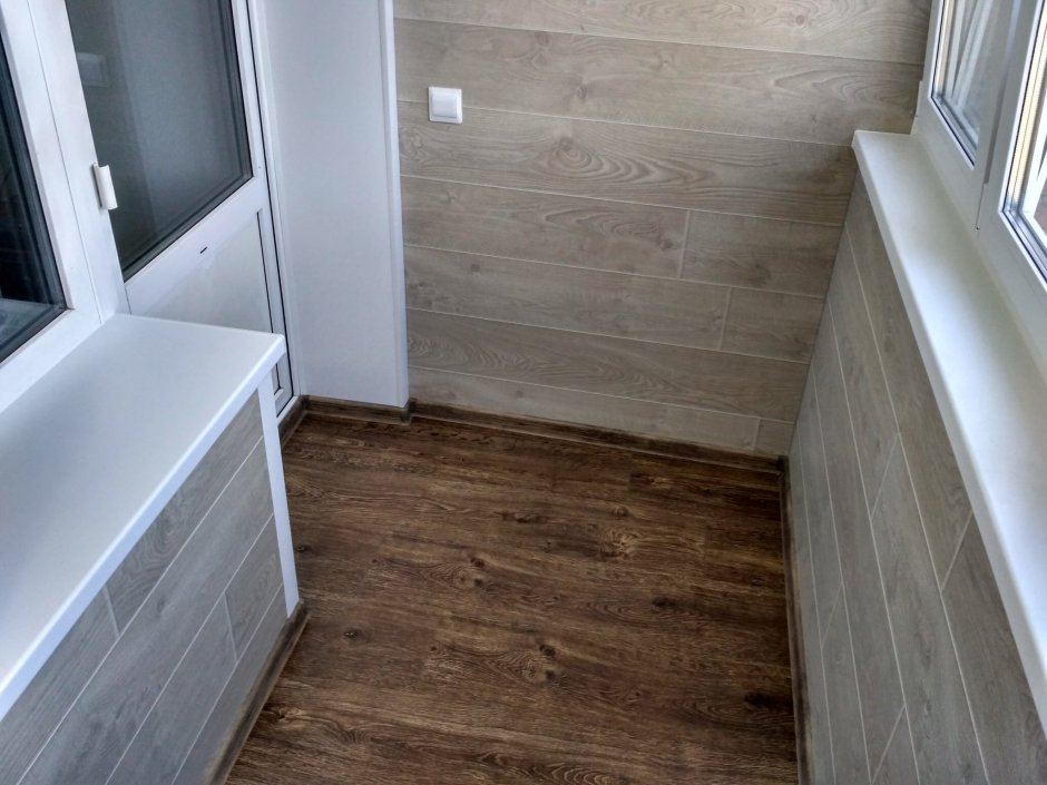 Отделка лоджии стеновыми панелями