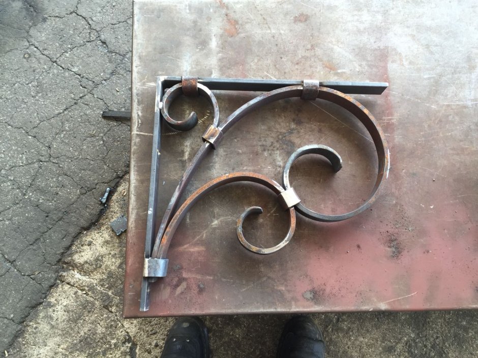 Изделия из прутка металлического