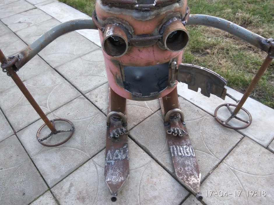 Мусорка из газового баллона