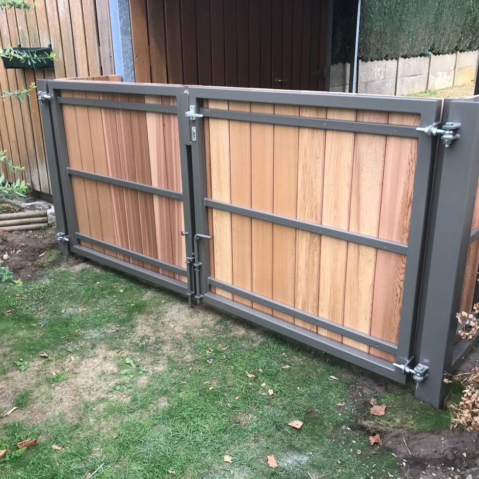 Ворота деревянные распашные