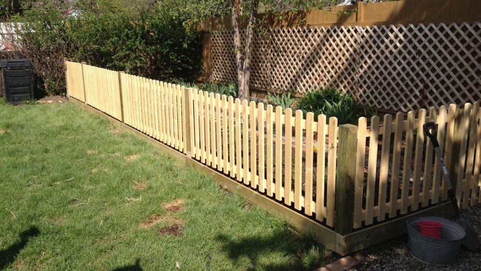 Ограда на палисадник деревянная