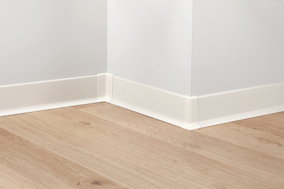 Скрытый плинтус Юнион