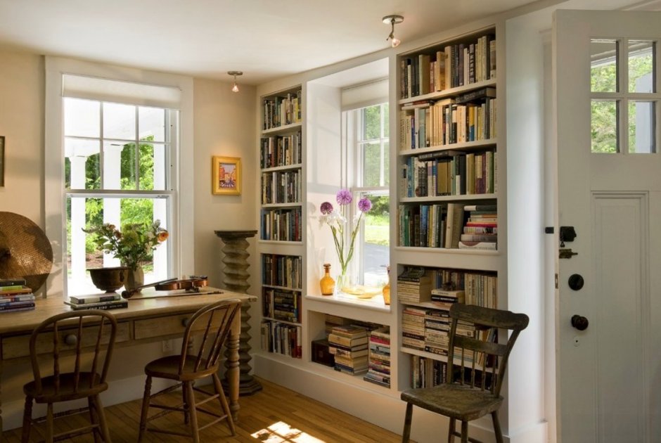 Книжный шкаф в нише